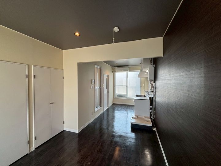 東堂ビル205の居間