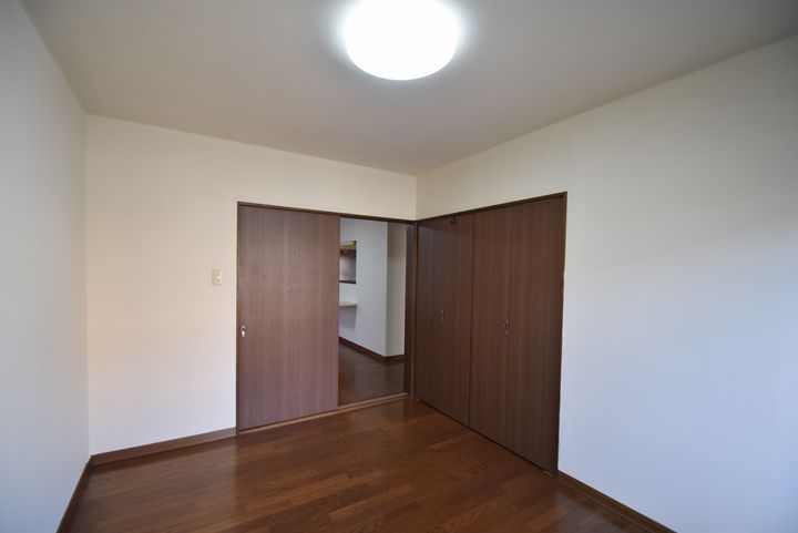 ガーデンパレス神居A・BB101の内装