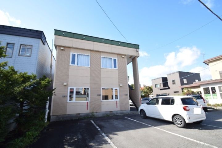 ガーデンパレス神居A・Bの外観
