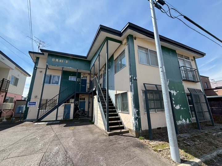 日成マンションA202の外観