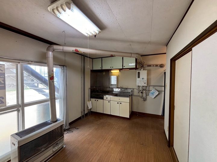 旭扇マンション1の居間