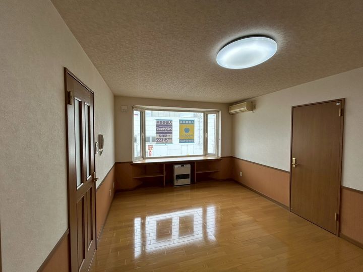 ネスト413201の居間