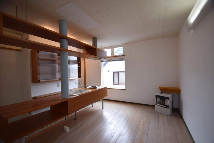 花々館2-Fの居間