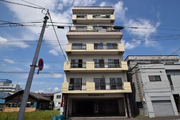 道央しあわせハイツ 7ーH号室の外観