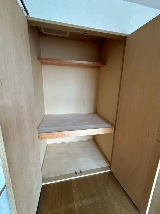 プラターネ6.7203の内装