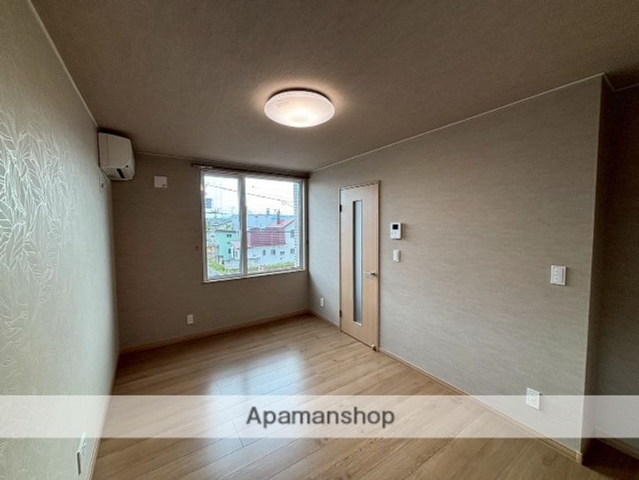 コスモアベニュー東光の居間