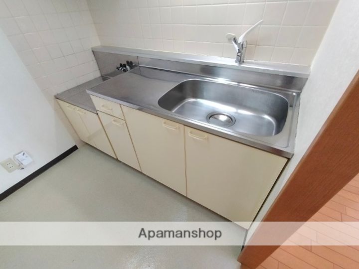 KDマンションⅠ202のキッチン