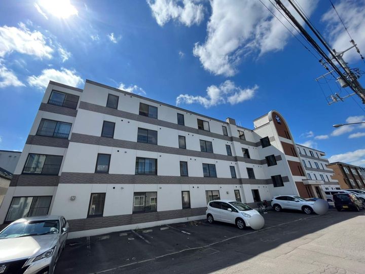 サントピア103号室の外観