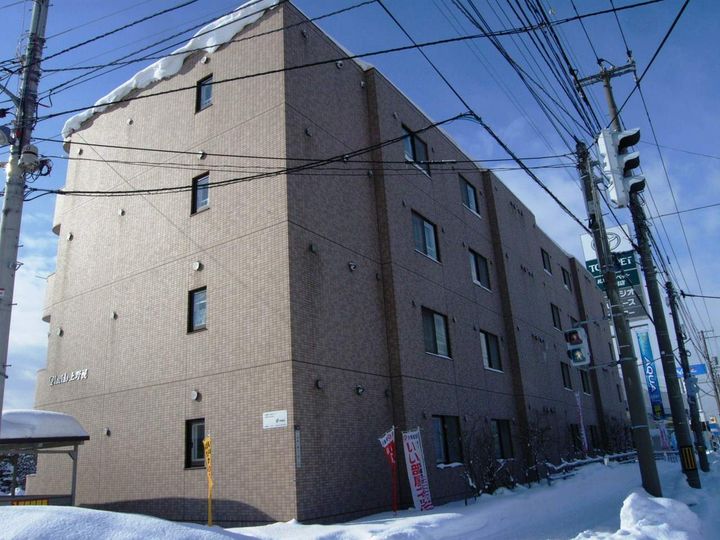 プラシード上野幌の外観