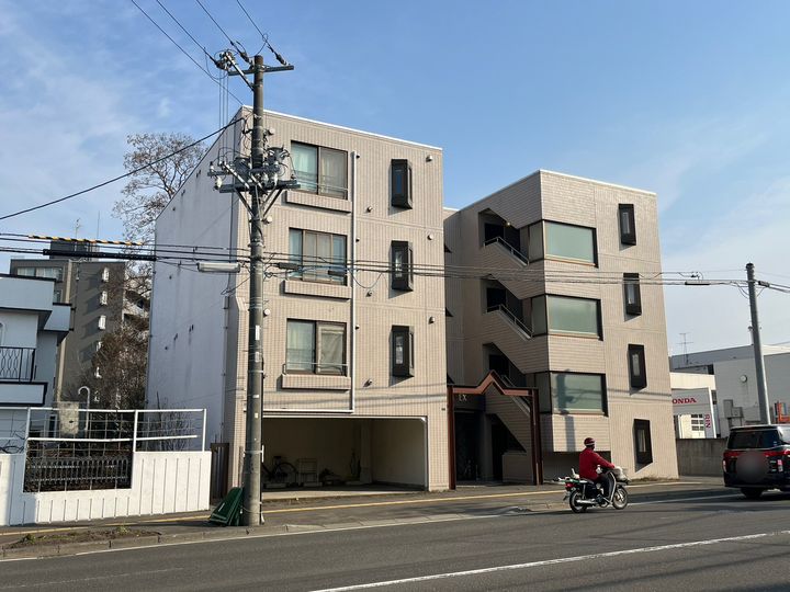 デベックス清田205の外観