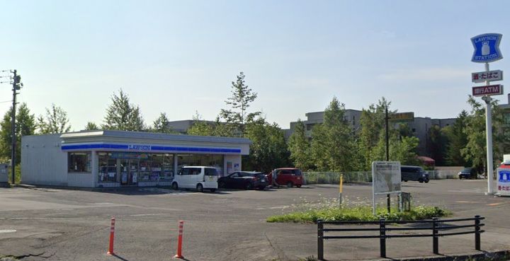 アトランティス朝日の周辺