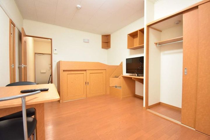 レオパレスエピの内装