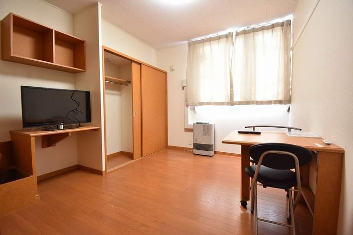 レオパレスエピの内装