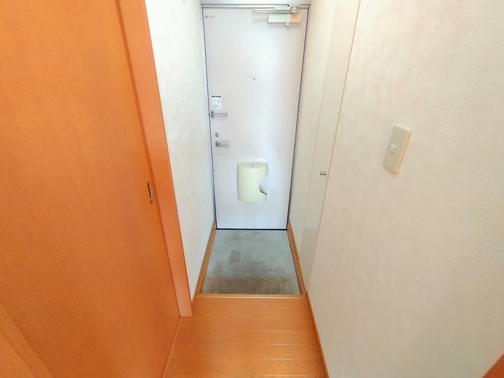 ファクター発寒0203の玄関