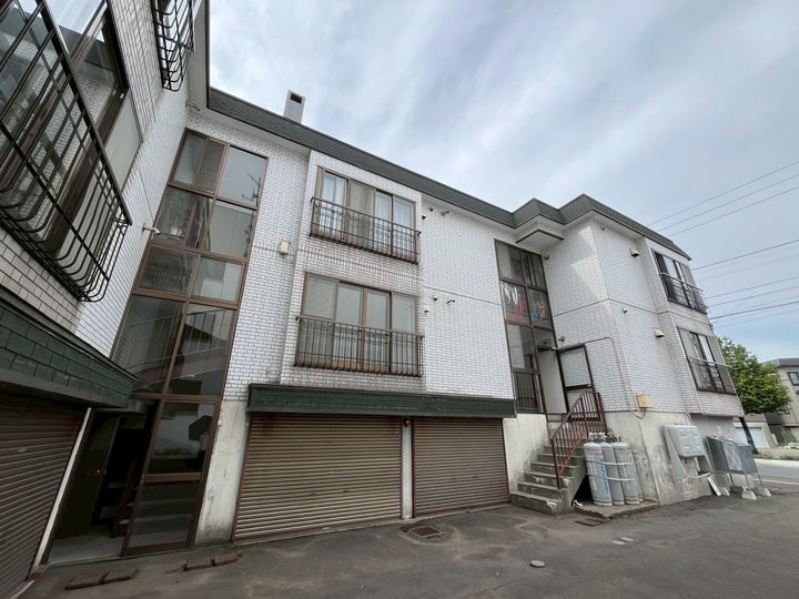 ウエストインサッポロ103の外観