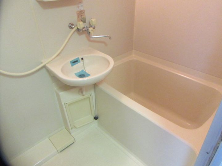 レガート北36705の風呂