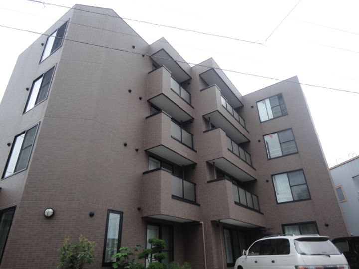 北海道札幌市西区八軒二条西2丁目の賃貸マンションの外観