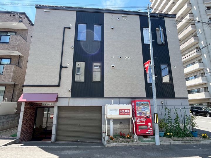 エルソル発寒の外観