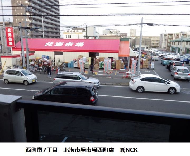 ラベラヴィータ西町306号室の周辺