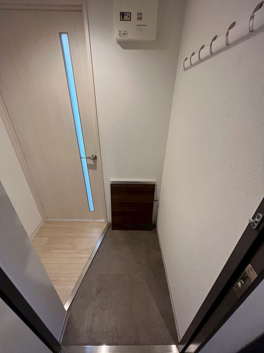 ラフィーネ西町北403の玄関