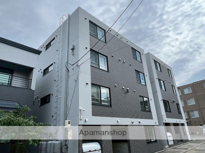 北海道札幌市西区西町北13丁目の賃貸マンションの外観