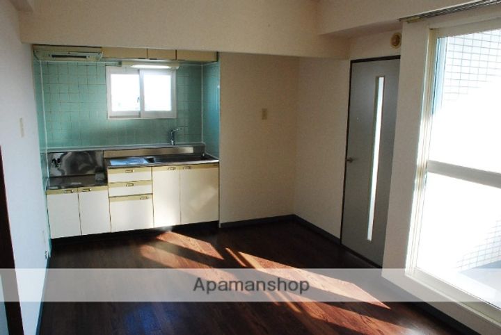 スターアベニュー広和NO,11401の居間