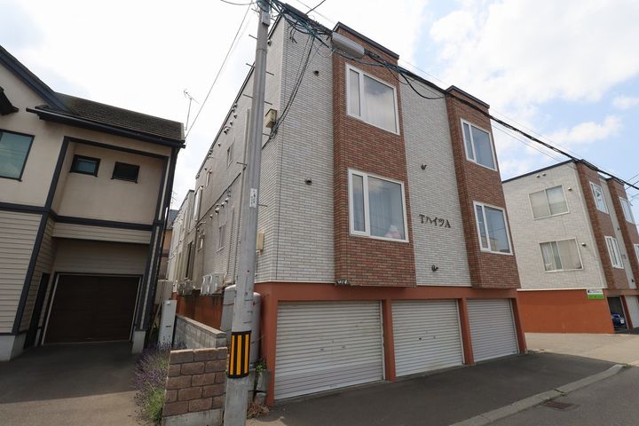 TハイツA205の外観