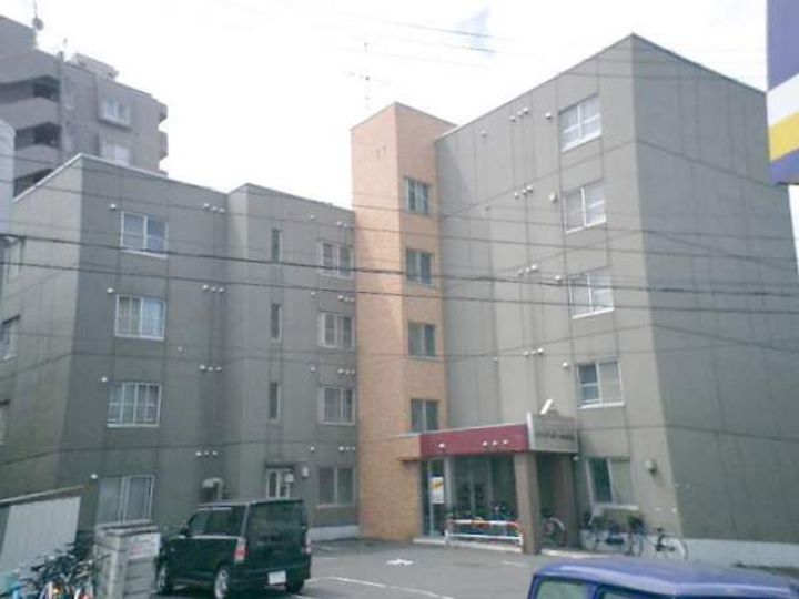 メゾンドボワール南郷の外観
