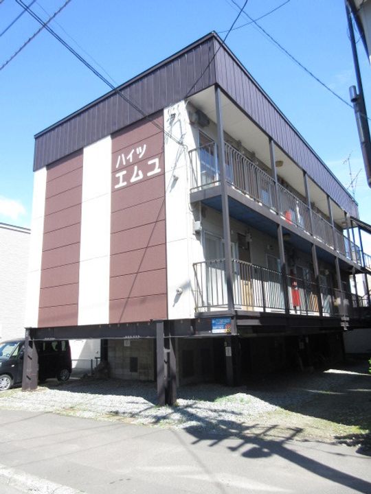 ハイツエムユウ102の外観