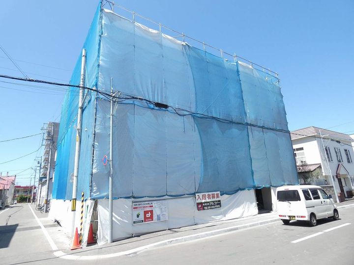 TAーRIーRU学園前の外観