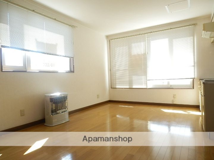 アイリスSの居間