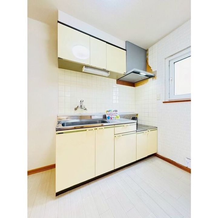 ルーエプラツ101のキッチン