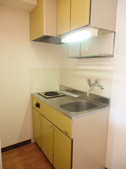 創成グランドハイツ401のキッチン