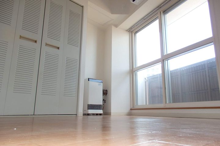 サテラ北34条00817の居間