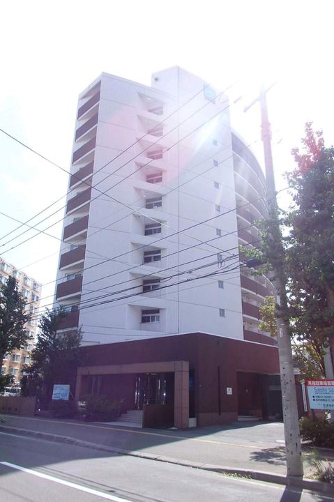 サテラ北34条00810の外観