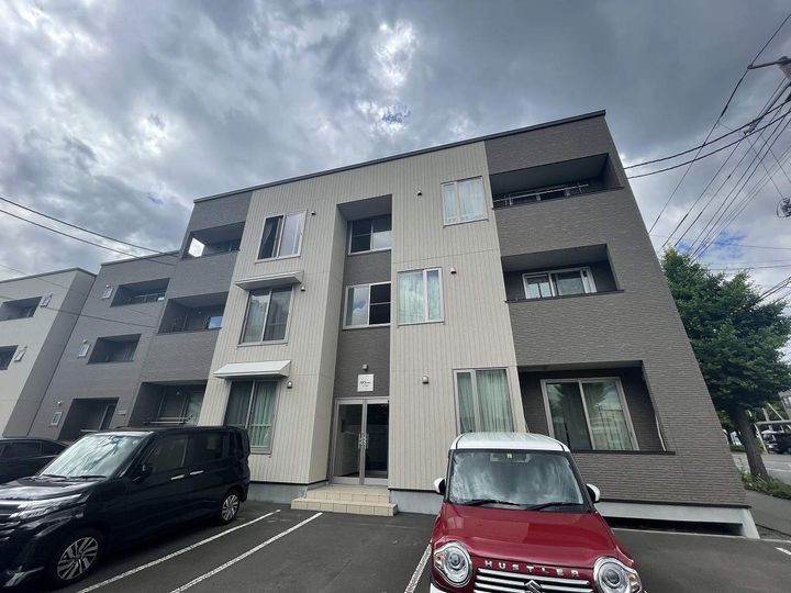 アルス東麻生の外観