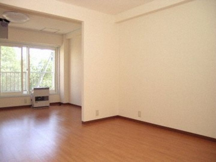 アン・フィニーの居間