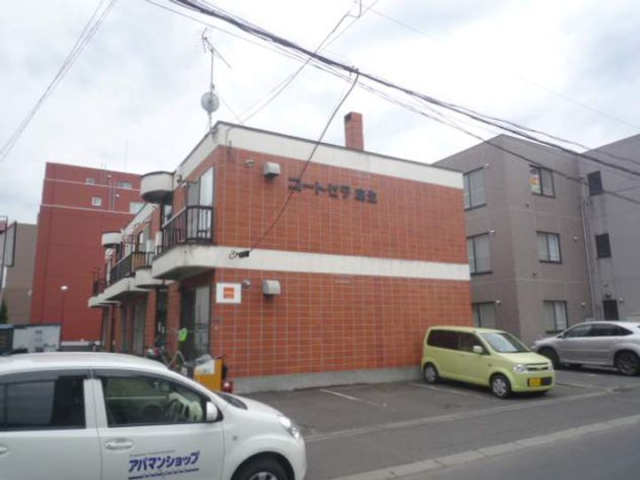 コートセラ麻生202の外観