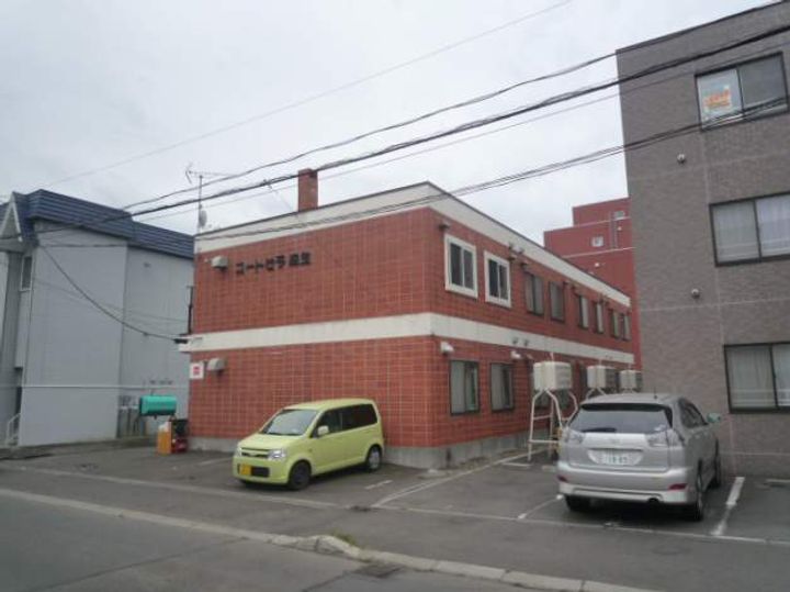 コートセラ麻生202の外観
