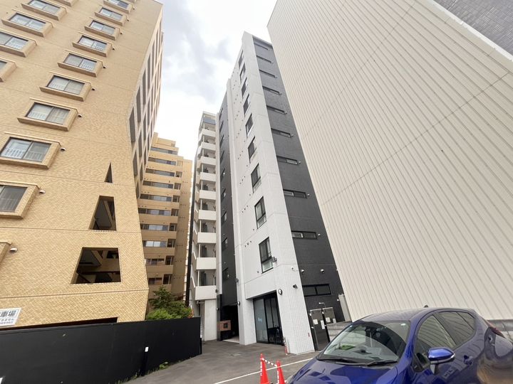 北海道札幌市中央区北四条西12丁目の賃貸マンションの外観