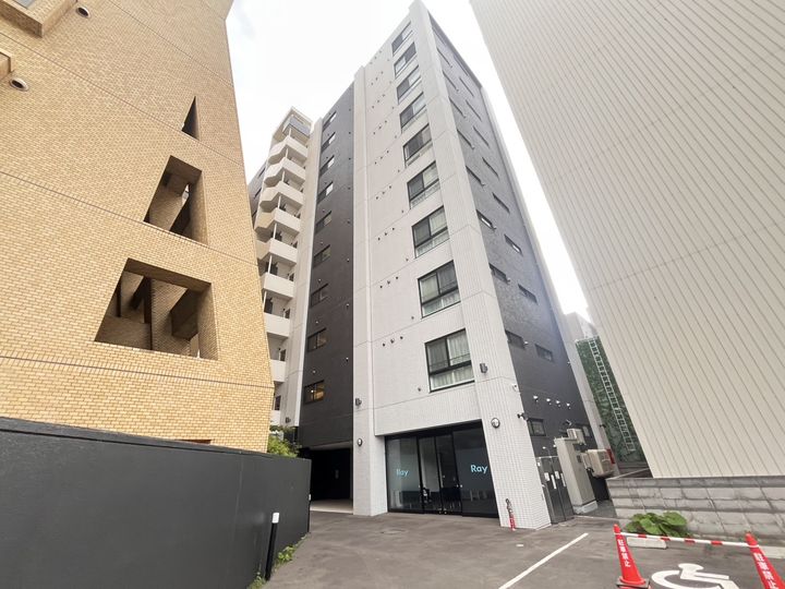 北海道札幌市中央区北四条西12丁目の賃貸マンションの外観