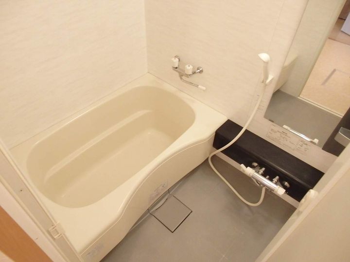 レインボータウン241004の風呂
