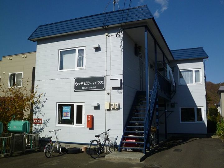 ウッドピラーハウス102の外観