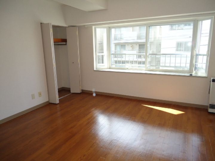 クレステージ南6条801のその他画像