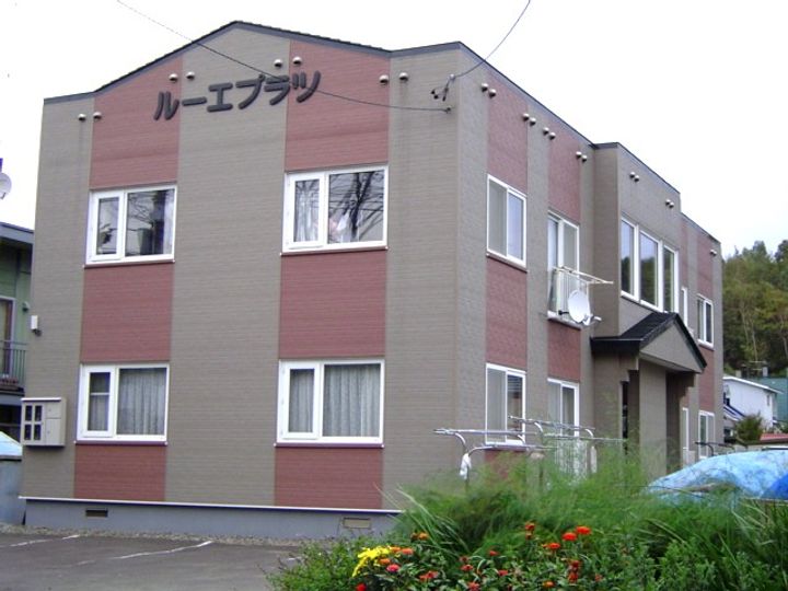 ルーエプラツ102の外観