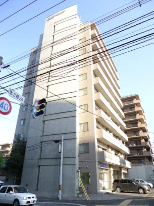 レインボータウン241004の外観