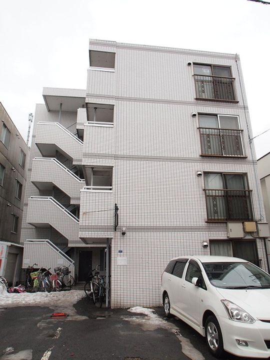 リズム澄川303の外観