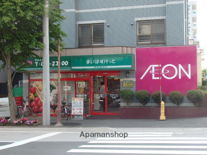 ボヤージュドゥロワの周辺