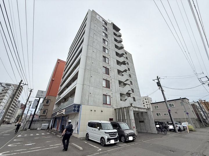 グランカーサ南11条00410の外観