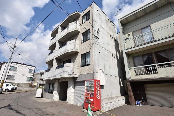 ルーエ琴似0401の外観